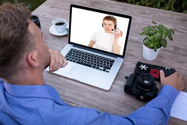 Comment sélectionner son opérateur telecom pour pouvoir bien suivre un enseignement à distance
